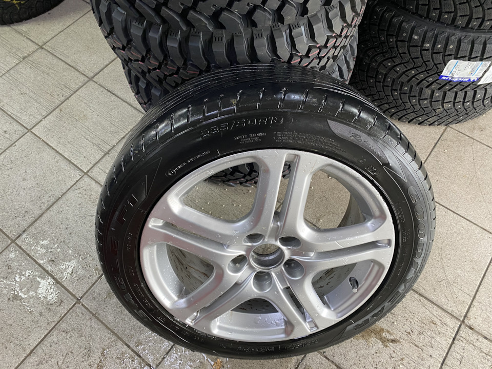 Проверка колёс на шиномонтаже — Honda Legend (KB), 3,5 л, 2007 года ...