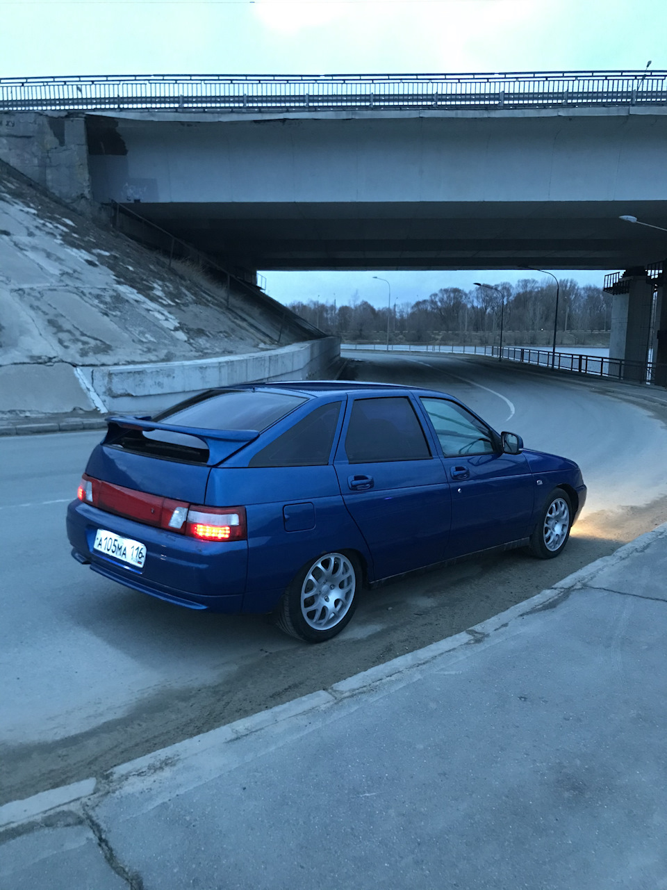 📸 — Lada 21124