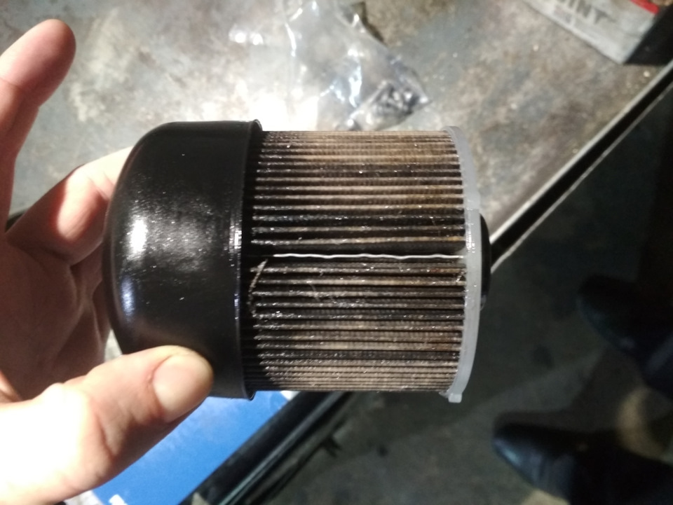 Смена топливного фильтра — Renault Duster (1G), 1,5 л, 2016 года ...