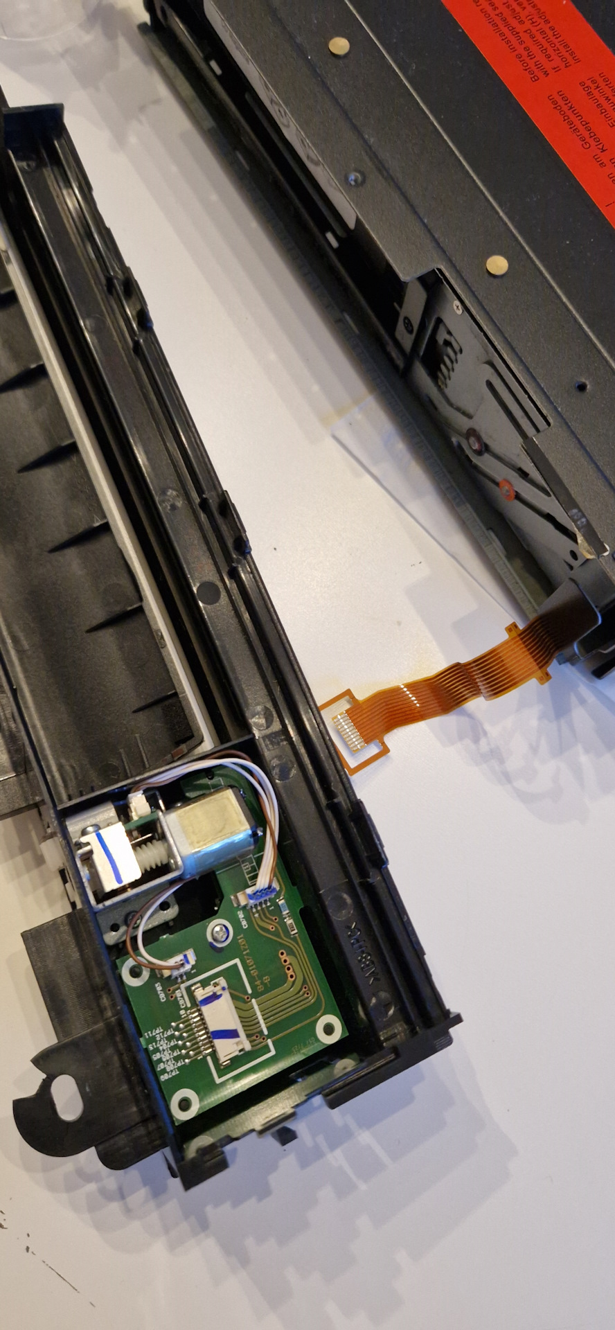 Накрылся блок навигации и Ремонт CD changer — BMW 7 series (E65/E66), 4