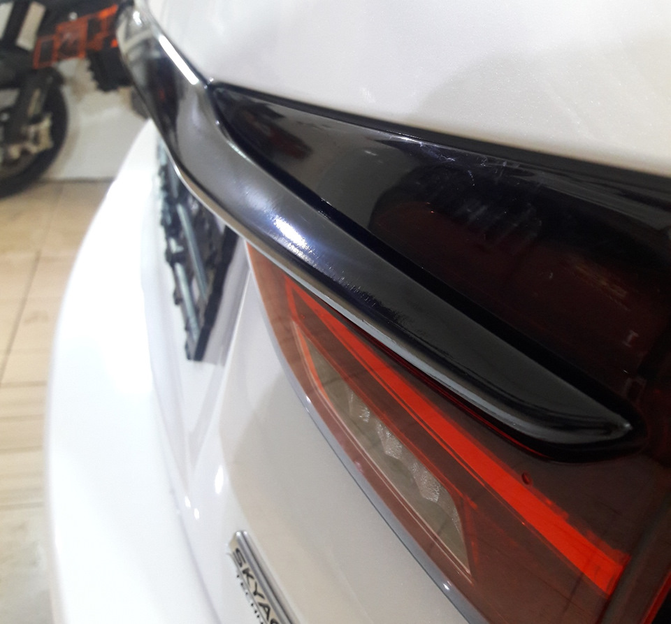 Заклинило ролик обводного ремня — BMW 7 series (E38), 2,8 л, 1998 года ...