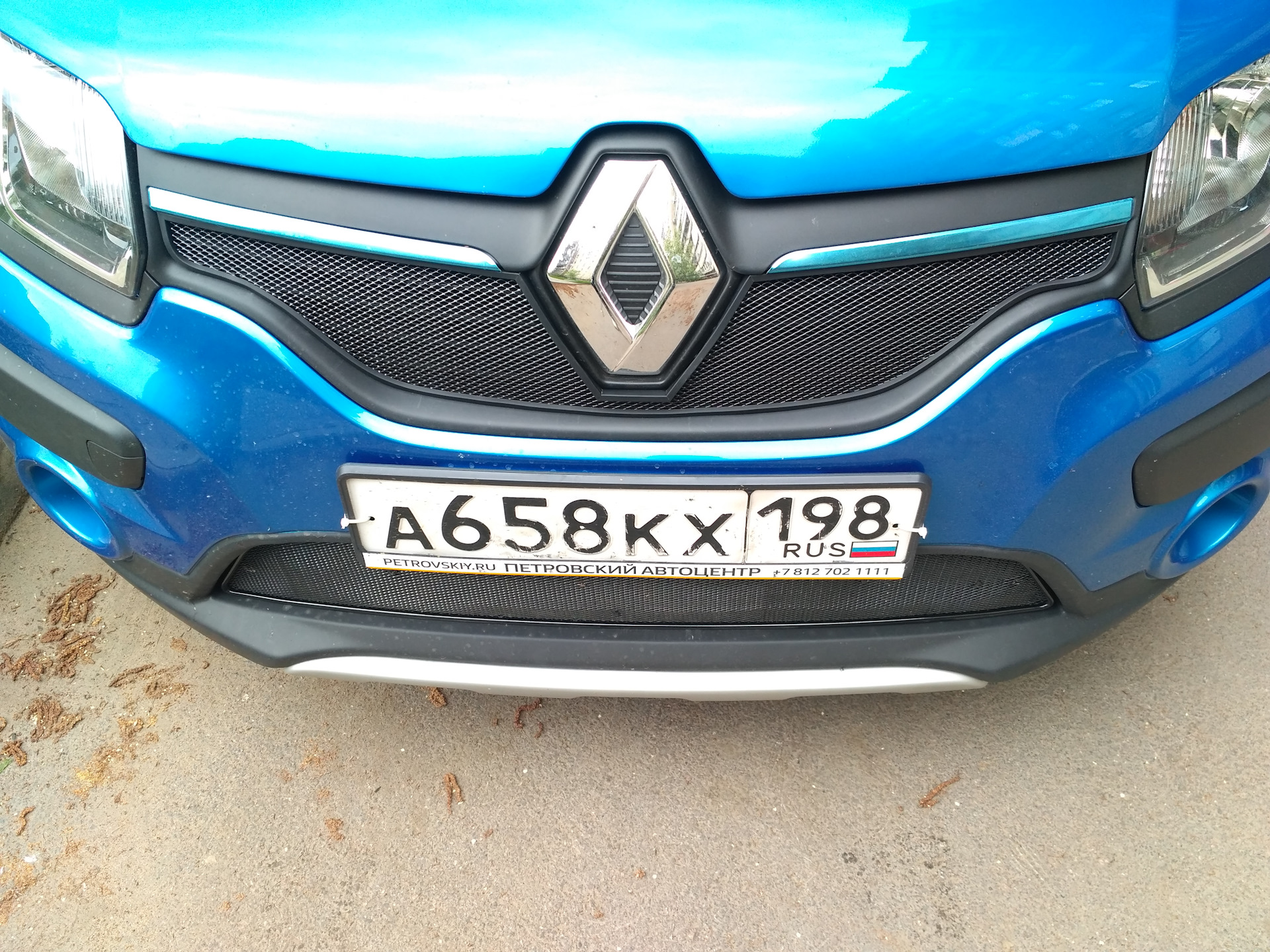 Бампер renault logan stepway