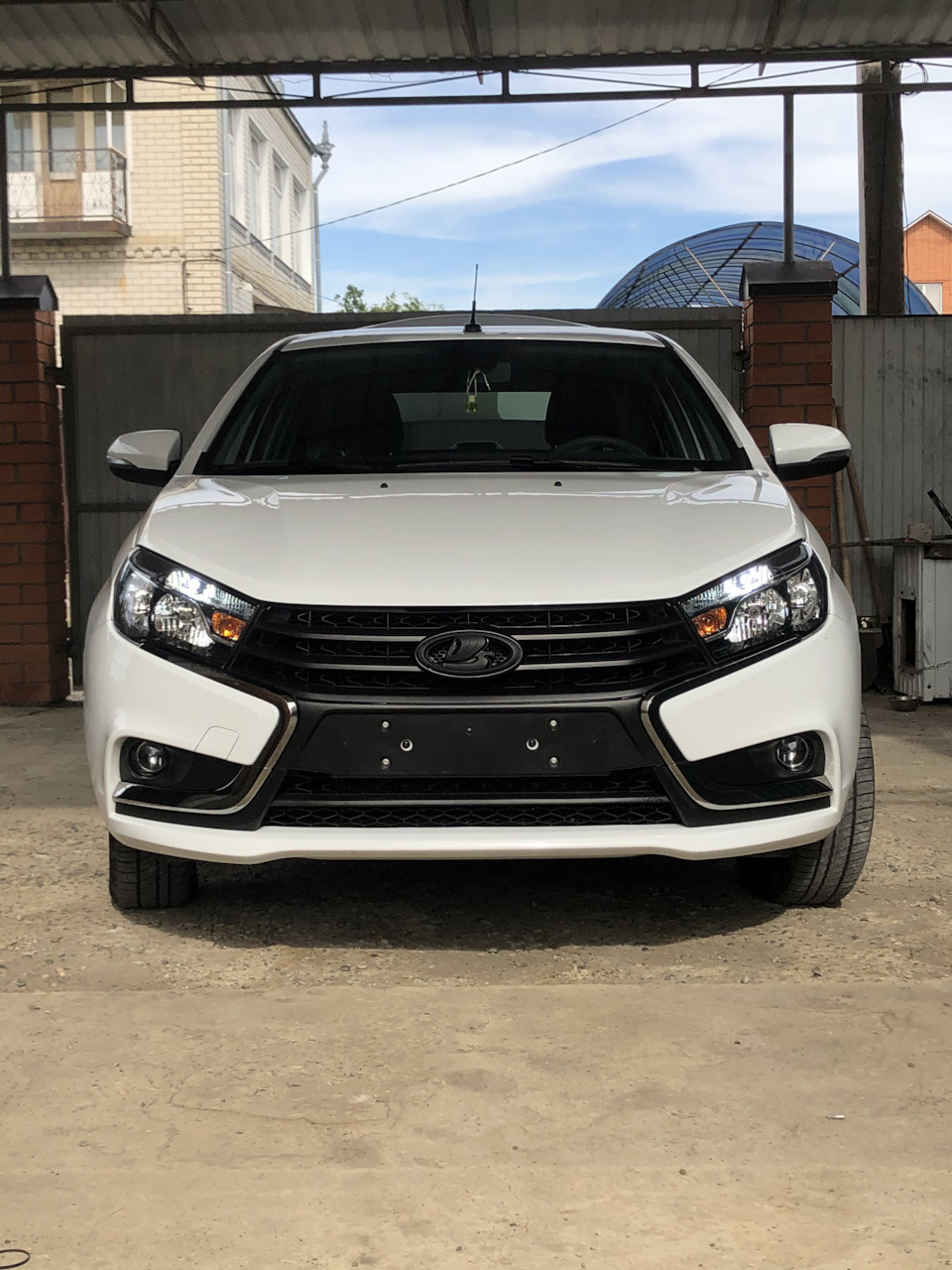 Неудачный антихром — Lada Vesta, 1,6 л, 2020 года | другое | DRIVE2