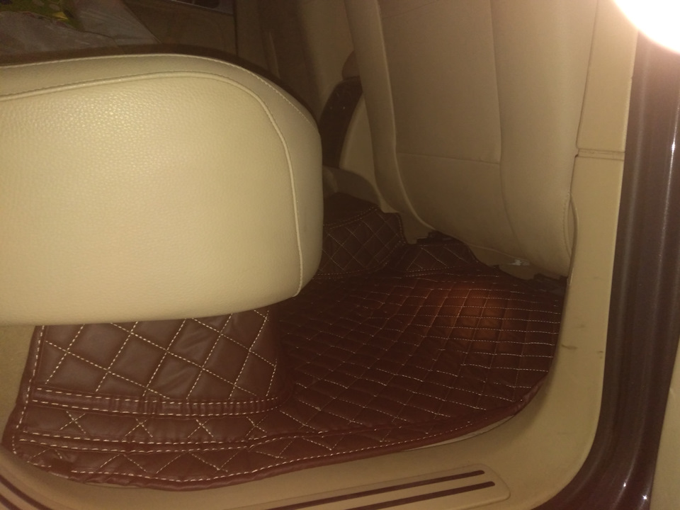 Фото в бортжурнале Volkswagen Touareg (1G)