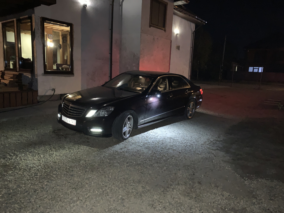 W212 вежливая подсветка — Mercedes-Benz E-class (W212), 3,5 л, 2012 ...
