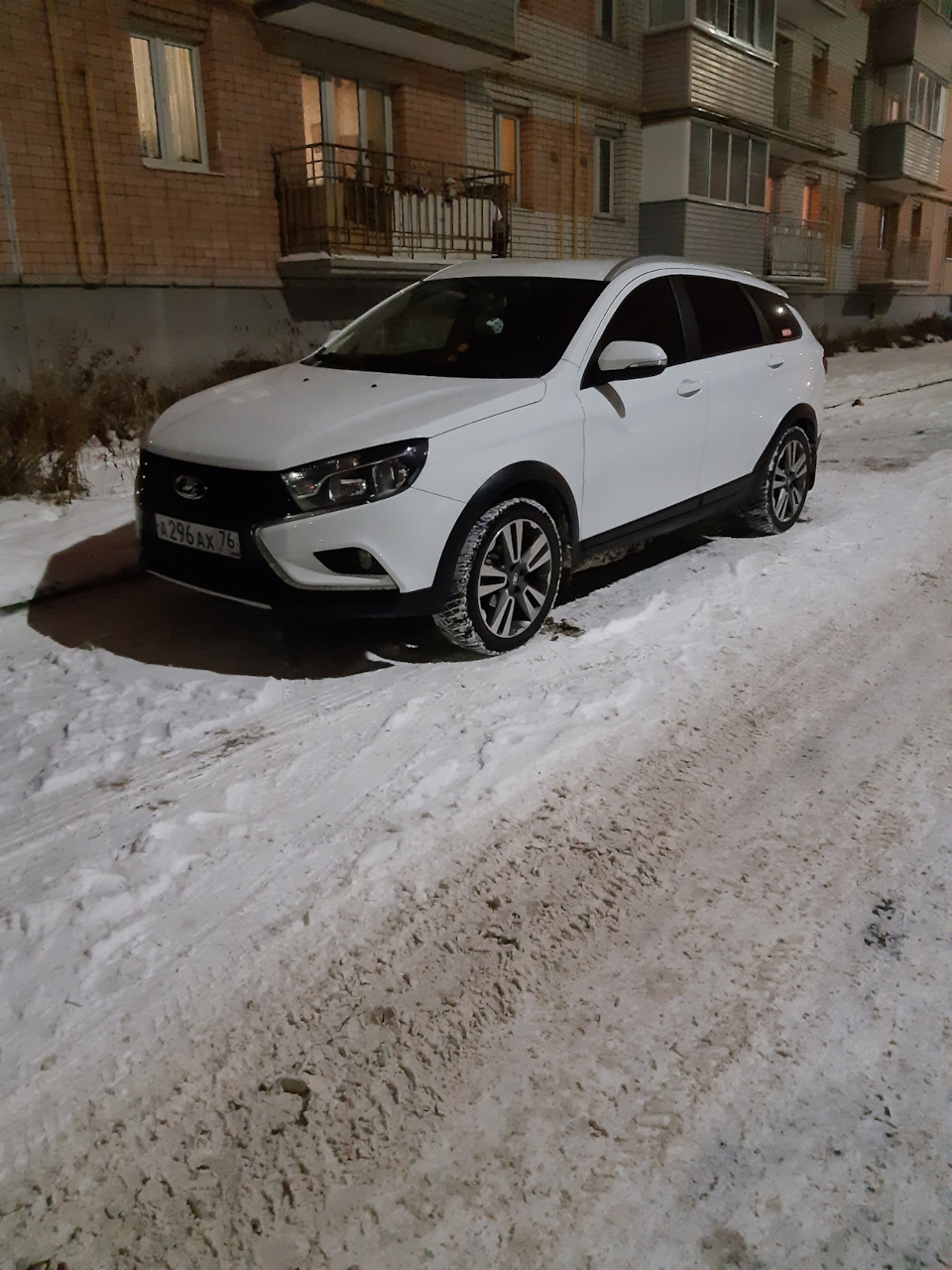 Масло ты где#гарантия#замена двигателя#забрал машину — Lada Vesta SW Cross,  1,8 л, 2019 года | визит на сервис | DRIVE2