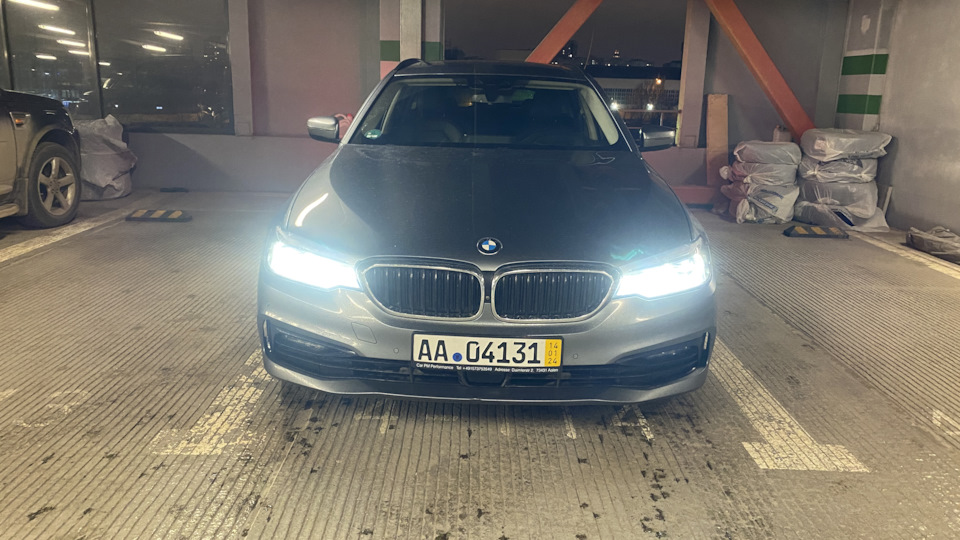BMW 5 series Touring G31 BLUESTONE