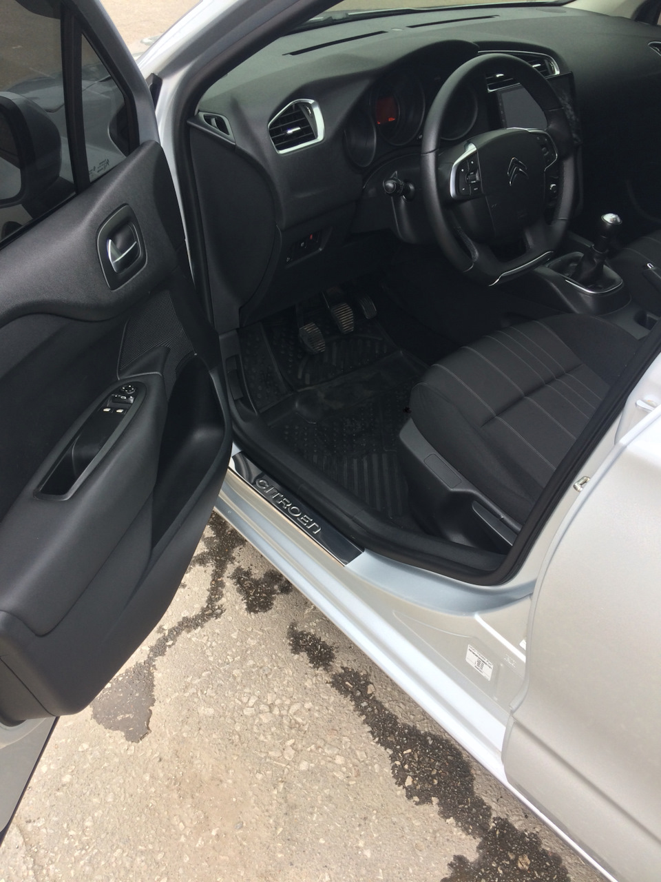 Накладки на пороги. — Citroen C4 (2G), 1,6 л, 2012 года | аксессуары ...