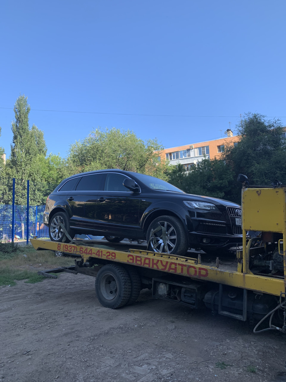 Встала! — Audi Q7 (1G), 3 л, 2014 года | поломка | DRIVE2