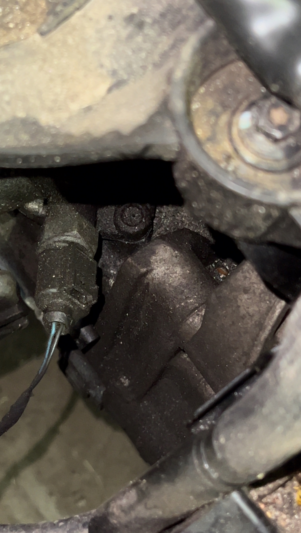 Потек рабочий цилиндр сцепления на MQ250 (02s) — Skoda Octavia A7 Mk3 ...