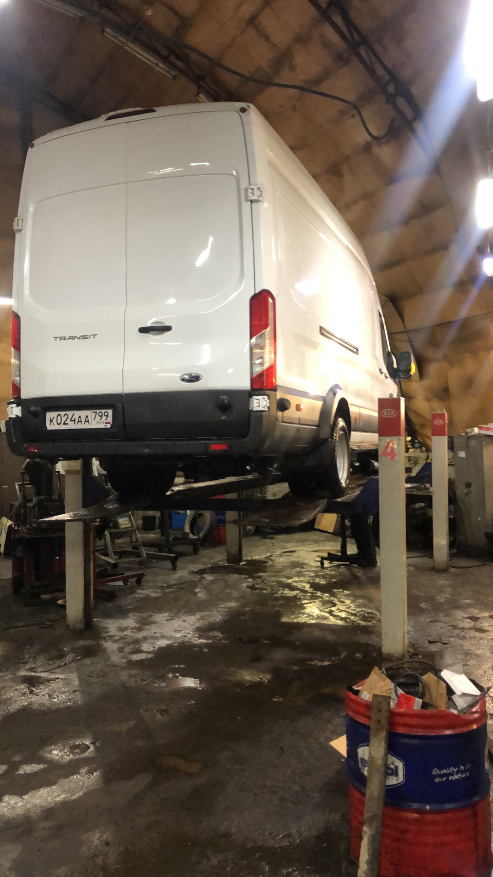 Фото в бортжурнале Ford Transit (8G)