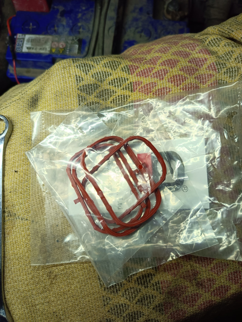 Плавают обороты на ХХ — Mitsubishi Outlander XL, 2,4 л., 2007 года ...