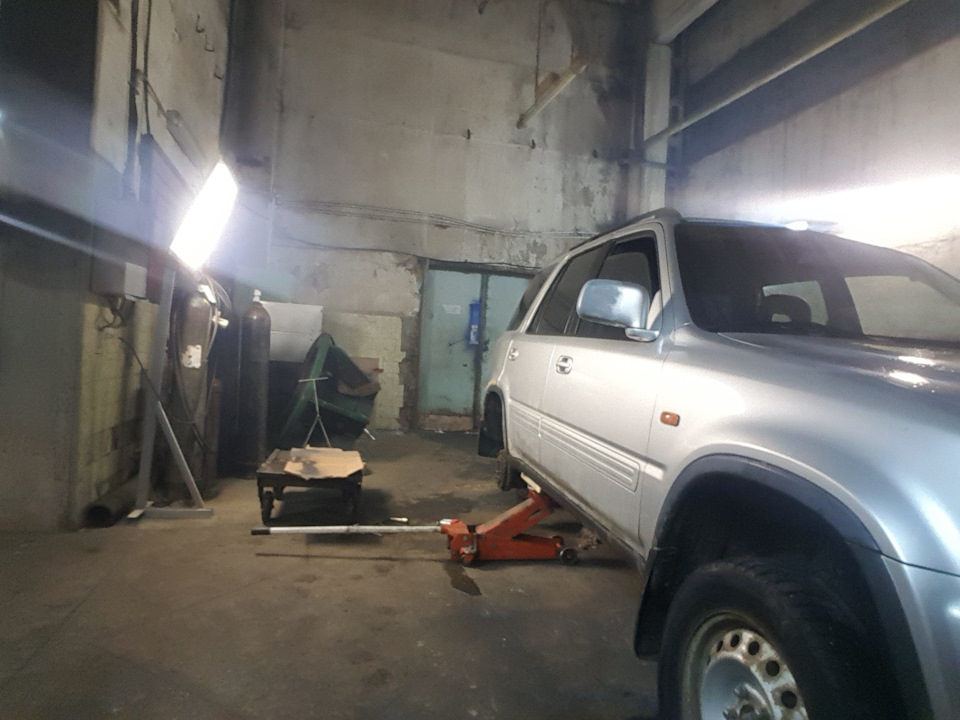 Замена задних тормозных колодок и проточка тормозных барабанов — Honda ...