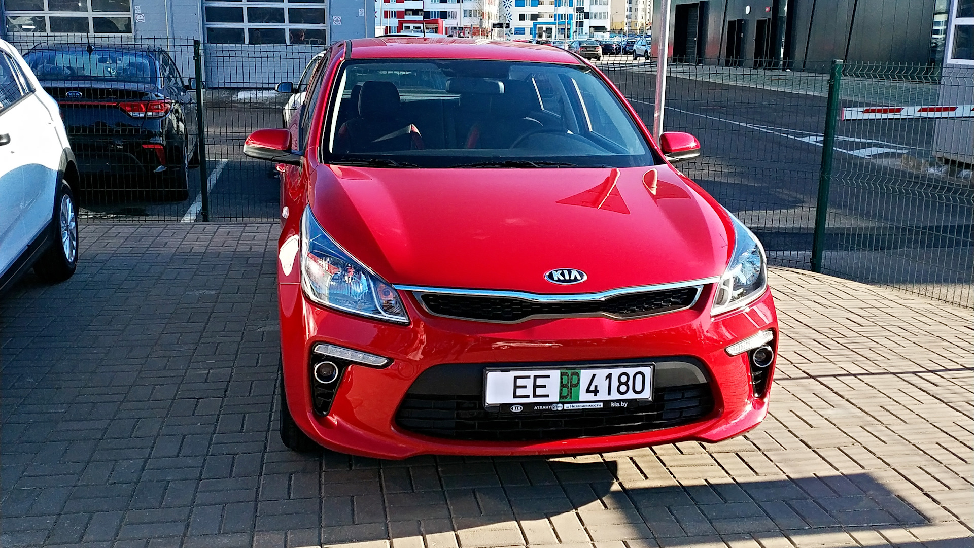 Ред 2020. Kia Rio Red line. Kia Rio 4 Red line. Киа Рио Red line 2020. Kia Rio 2019 Red line.