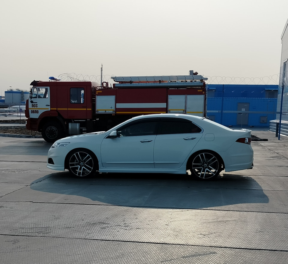 Фото в бортжурнале Honda Accord (8G)