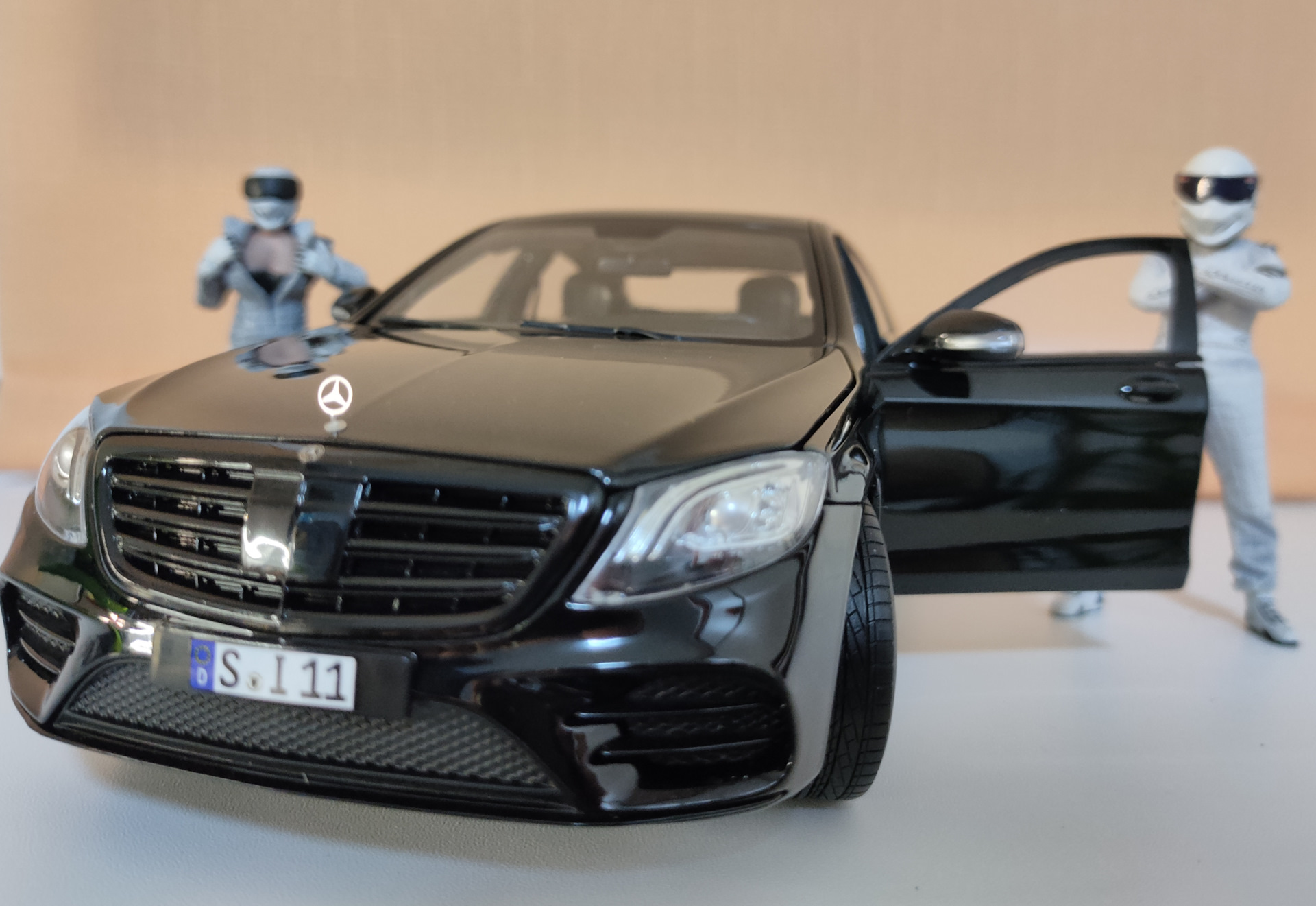 MERCEDES-BENZ S-Class AMG-Line (W222) 2018 Black 1:18 от NOREV — Сообщество  «Масштабные Модели» на DRIVE2