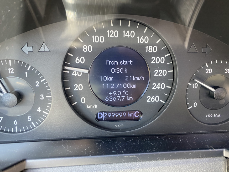 Фото в бортжурнале Mercedes-Benz E-Class Estate (S211). Запчасти на фото: 1204401