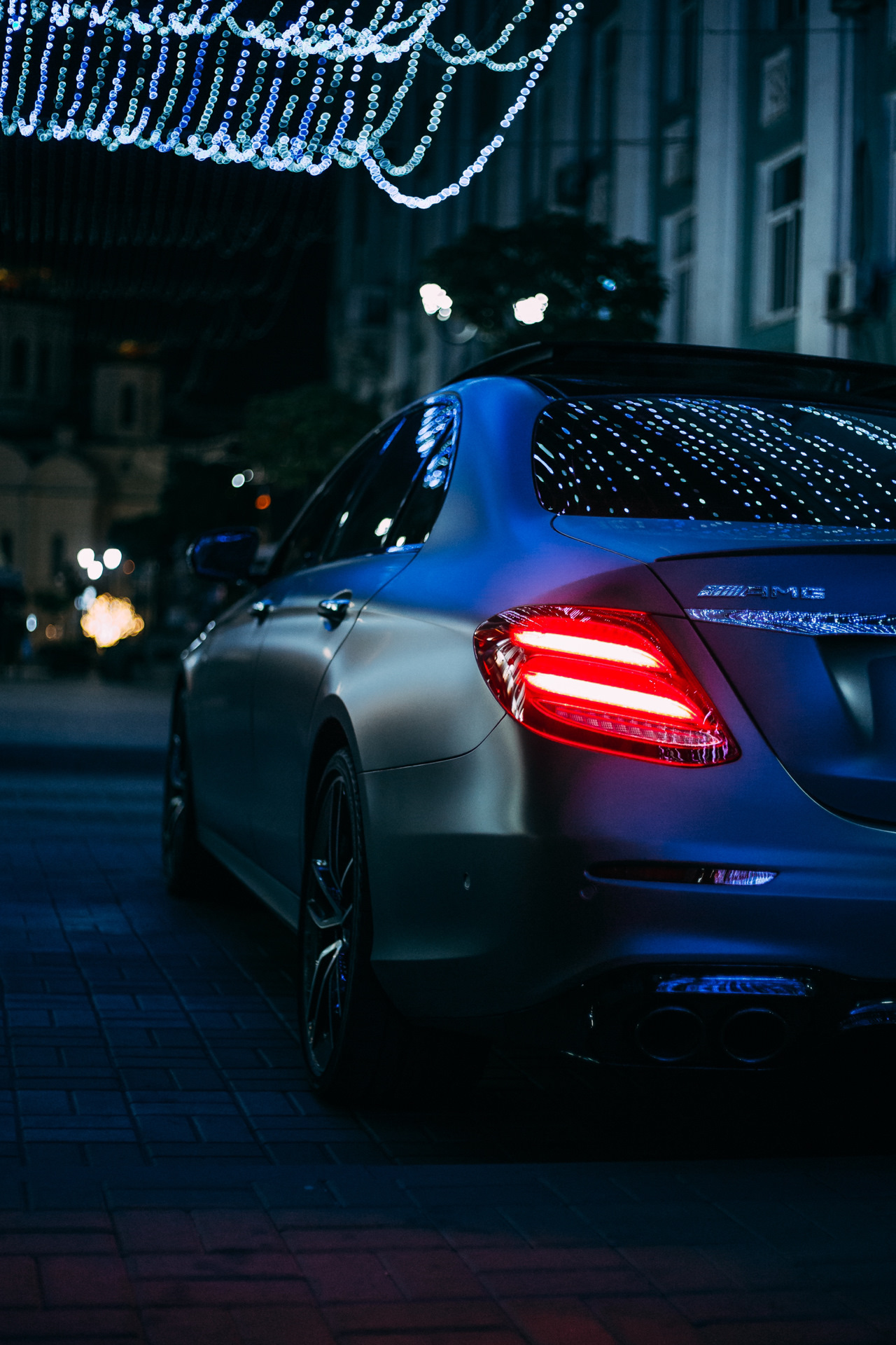 Mercedes Night Drive