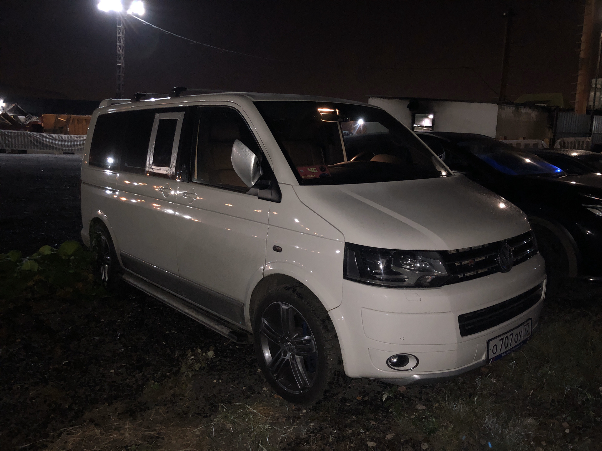 Мультивен на 19 дисках. VW Multivan t6 off Road диски.