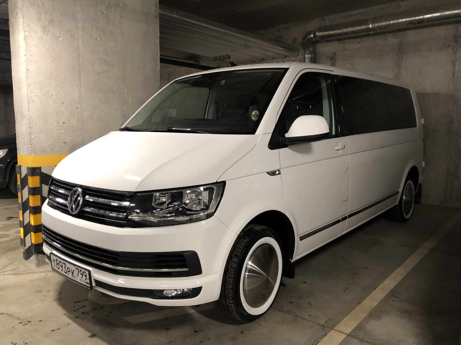 VW Caravelle t6 Р±РµР»С‹Р№