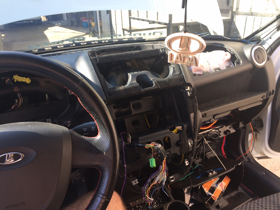 Фото в бортжурнале Lada Granta