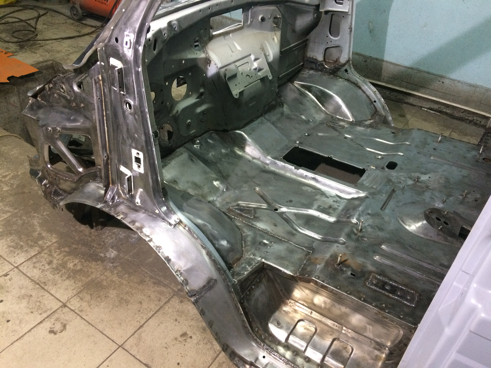 Замена порогов, ремонт, покраска пола. — ГАЗ Газель, 2,3 л, 2008 года ...