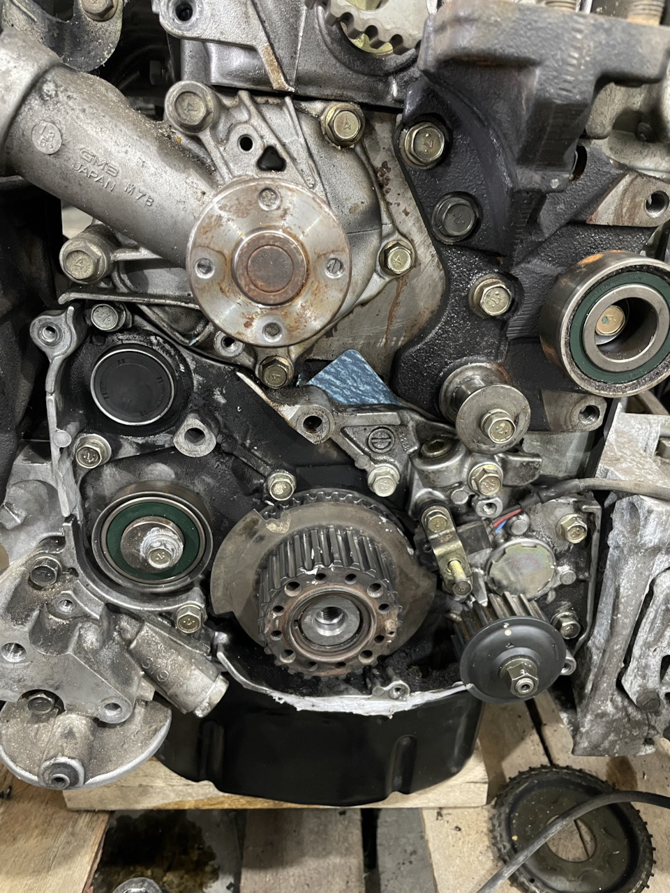 Всё готово к установке ремня — Mitsubishi Lancer IX