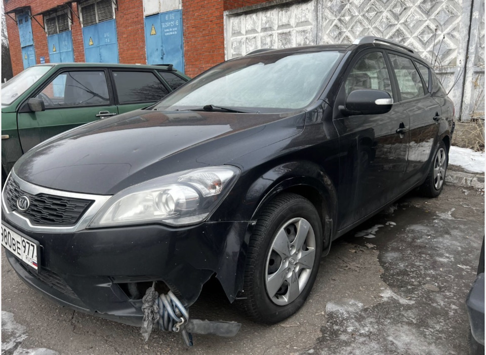 Было так — KIA Ceed (1G). Запчасти на фото: 932102