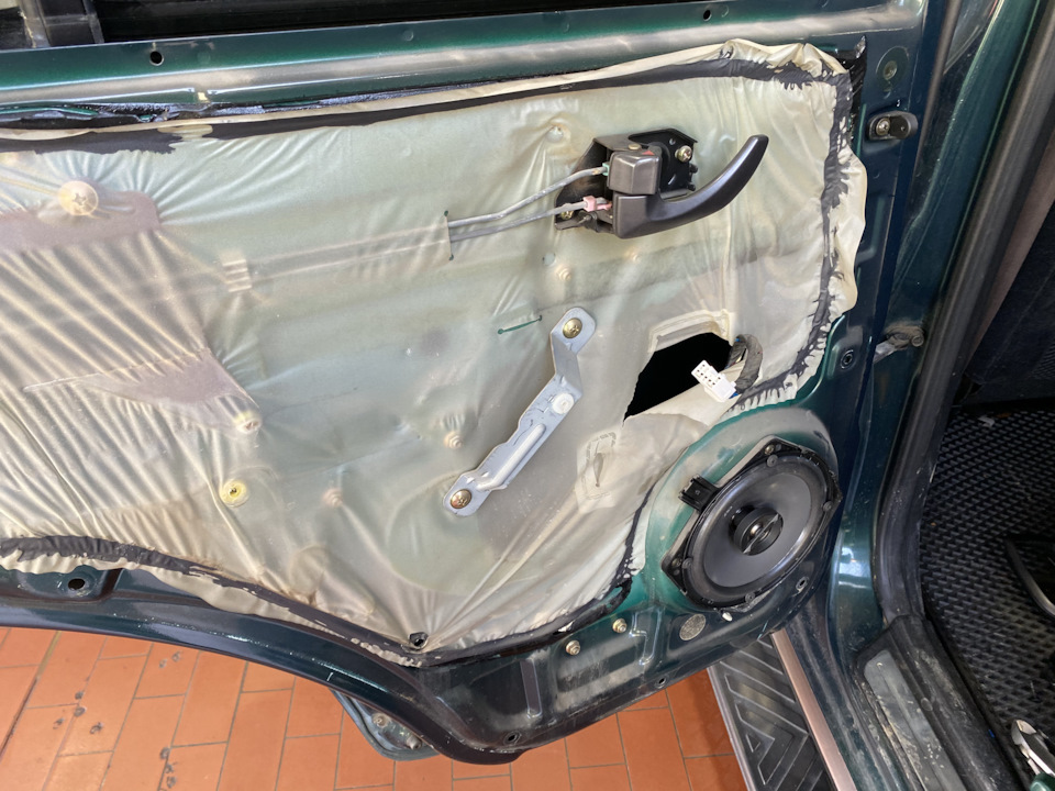 Новые колонки в Террика (JBL CS760C и CS762) — Hyundai Terracan, 2,9 л ...