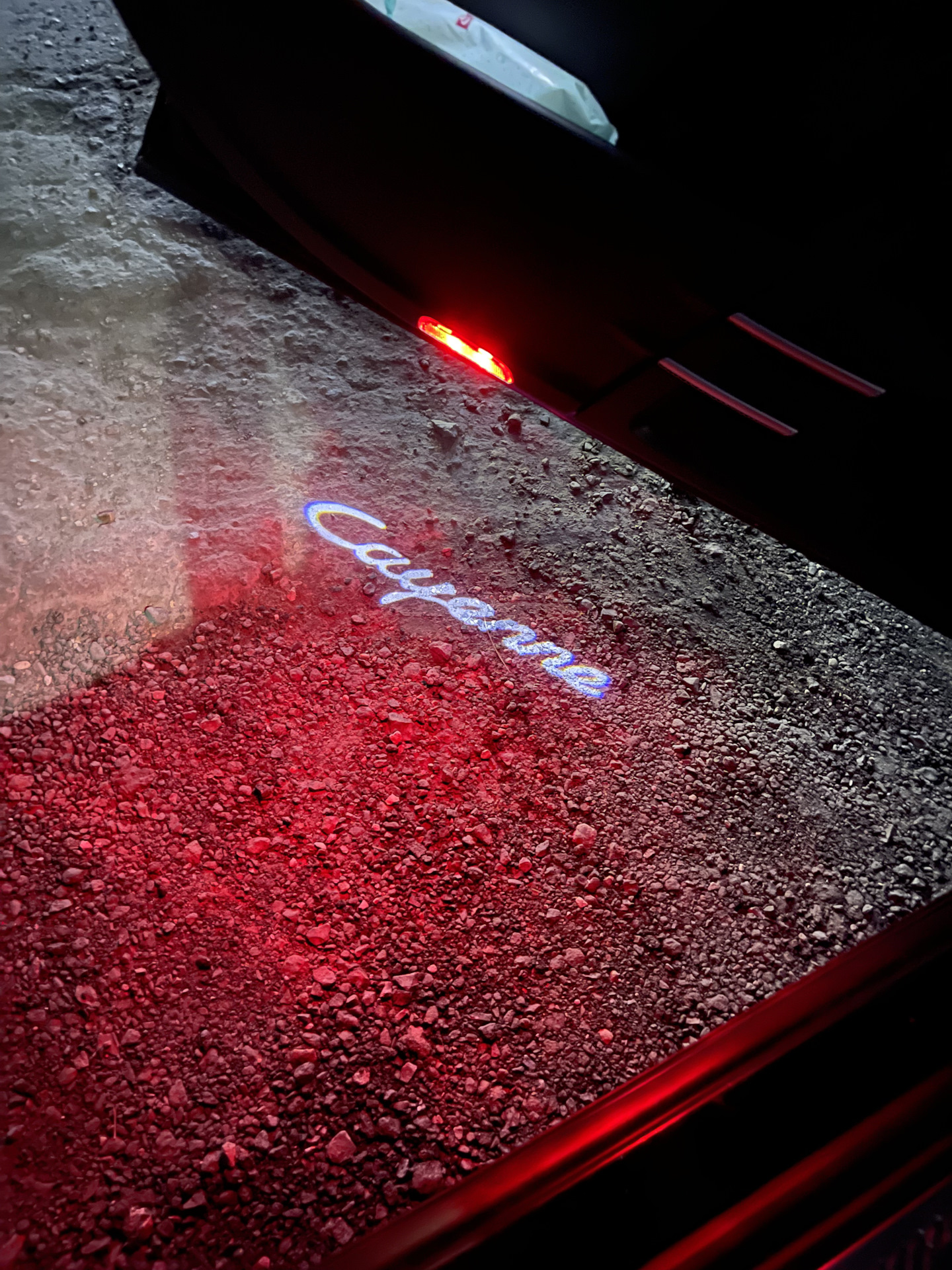 Замена ПТФ на светодиоды и проекция в двери — Porsche Cayenne (2G) 958 ...