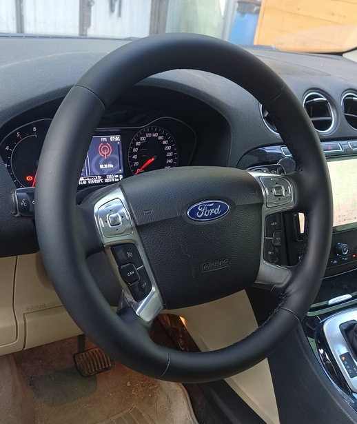 При дневном свете — Ford Galaxy (Mk III)