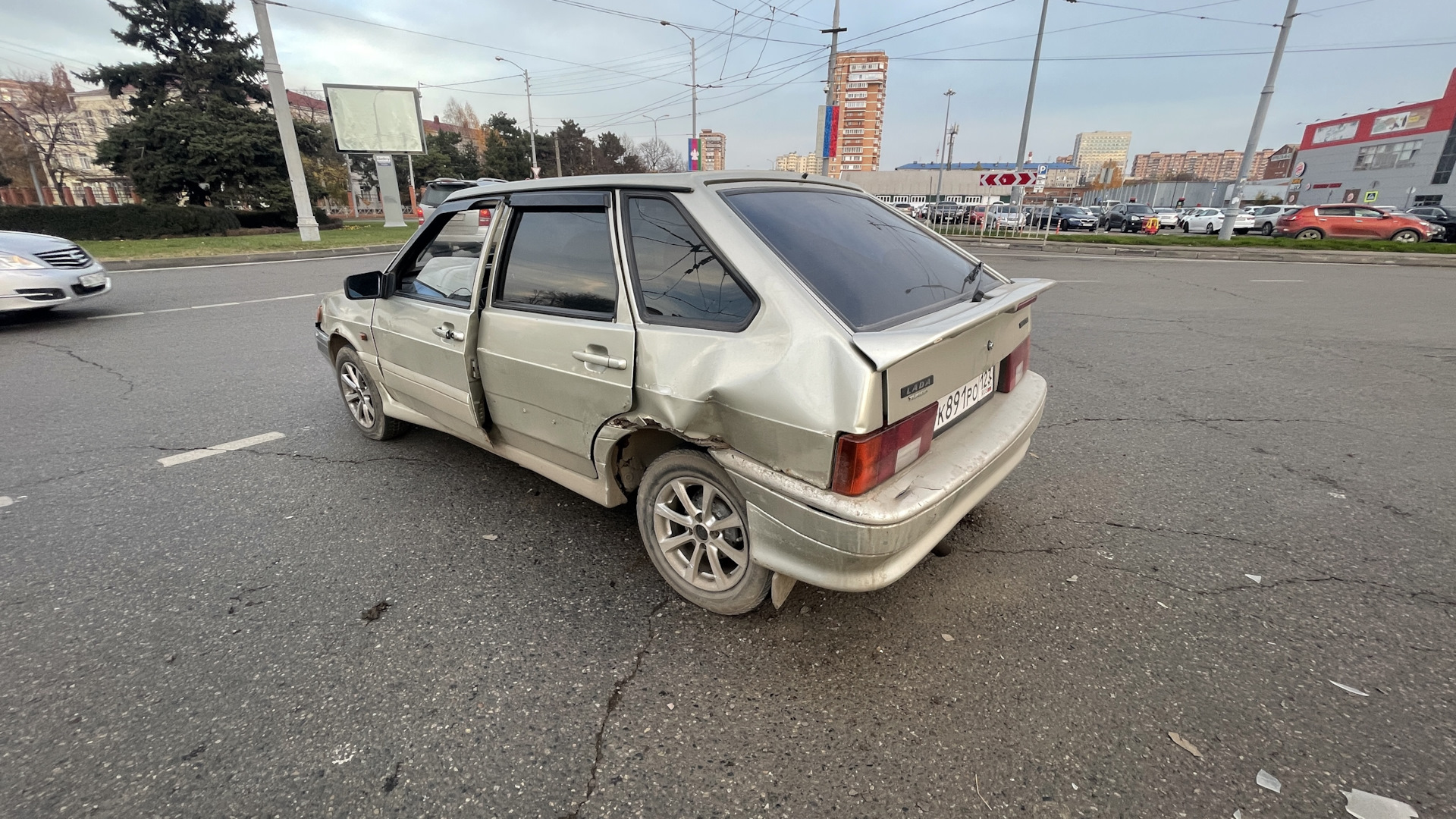 Дтп 🌇 — Lada Приора седан, 1,6 л, 2008 года | ДТП | DRIVE2