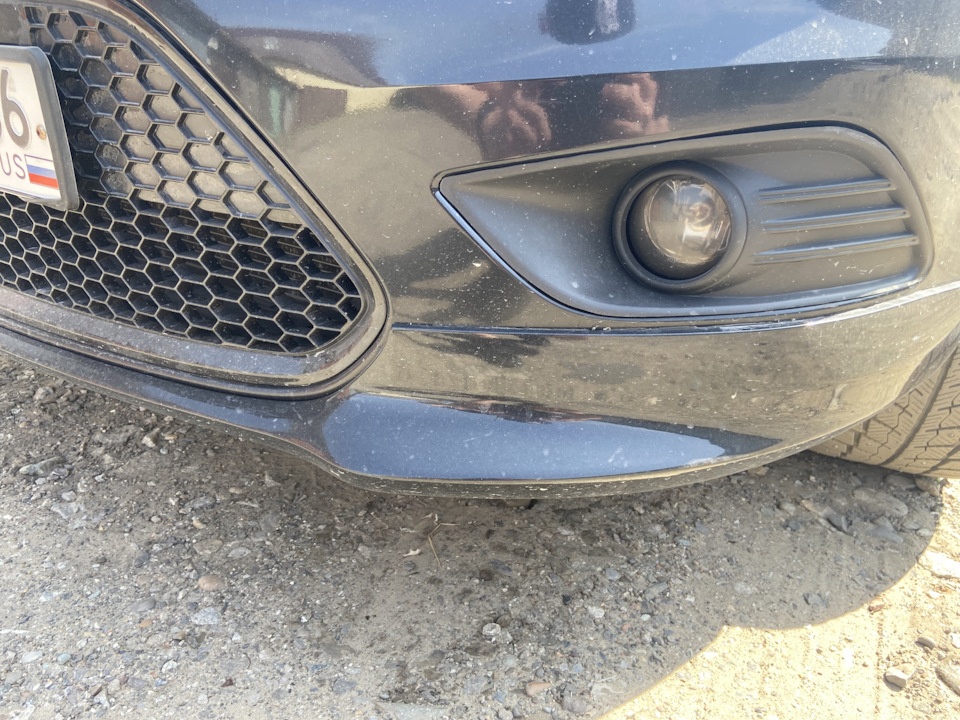 Губа переднего бампера — Ford Focus Sedan II, 1,8 л, 2010 года | тюнинг ...