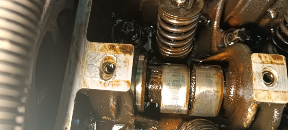 Рено логан 8кл и странный стук в двигателе — DRIVE2