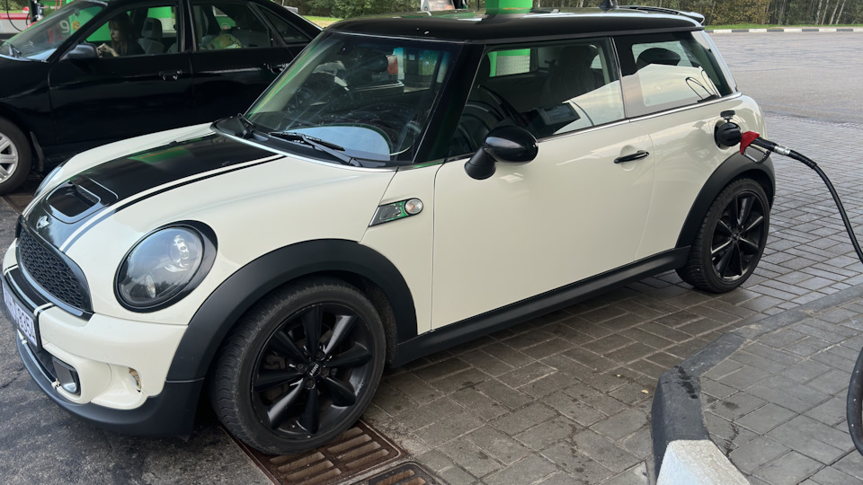 Запах антифриза — MINI Cooper S Mk II, 1,6 л, 2011 года | визит на ...