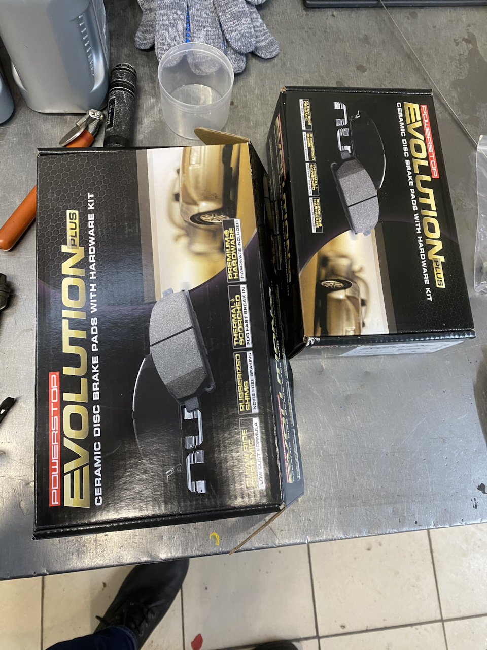 Установил тормозные колодки Powerstop. — Audi Q3 Sportback, 2 л, 2021 ...
