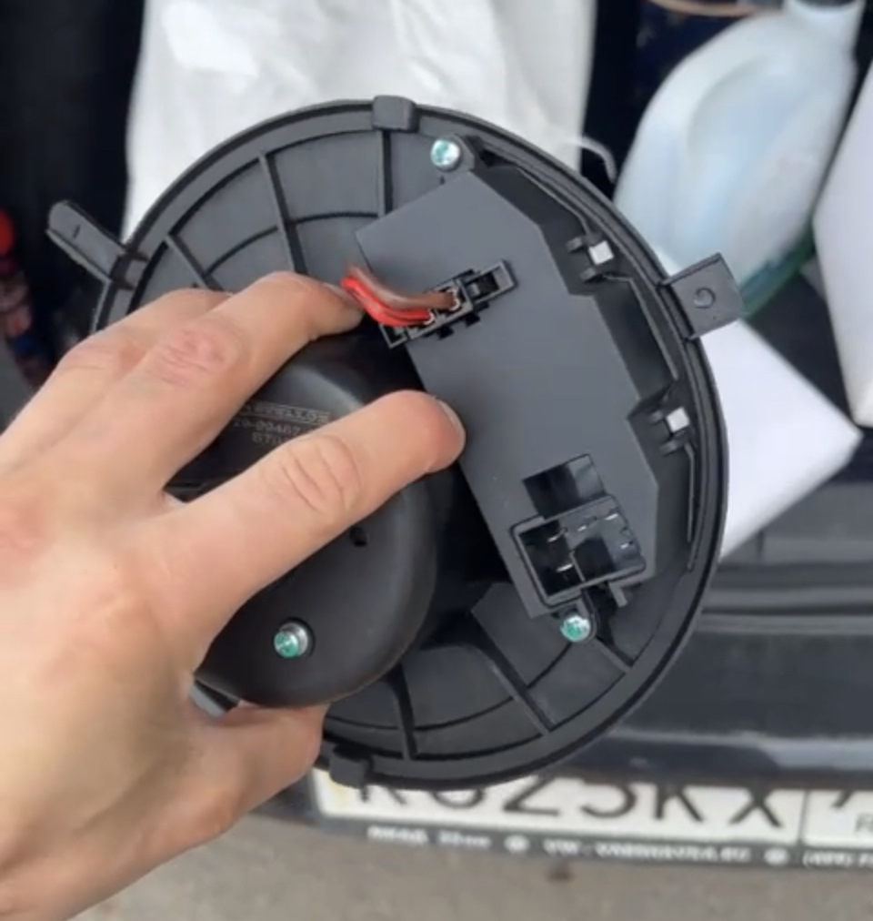 Моторчик для печки — Volkswagen Golf Mk6, 1,4 л, 2011 года | визит на ...