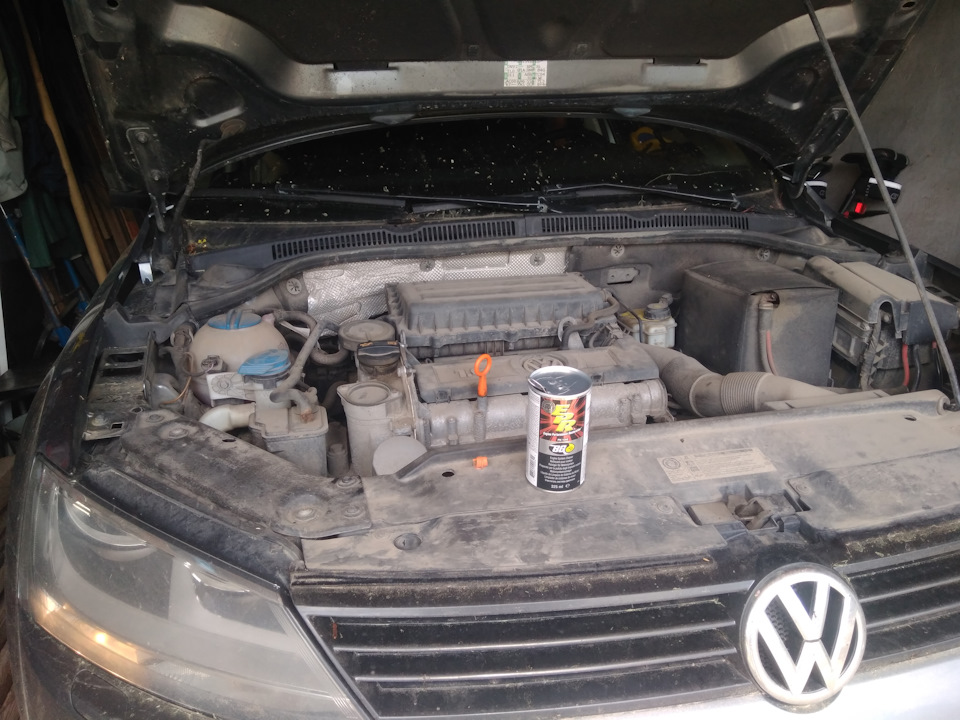 Фото в бортжурнале Volkswagen Jetta VI