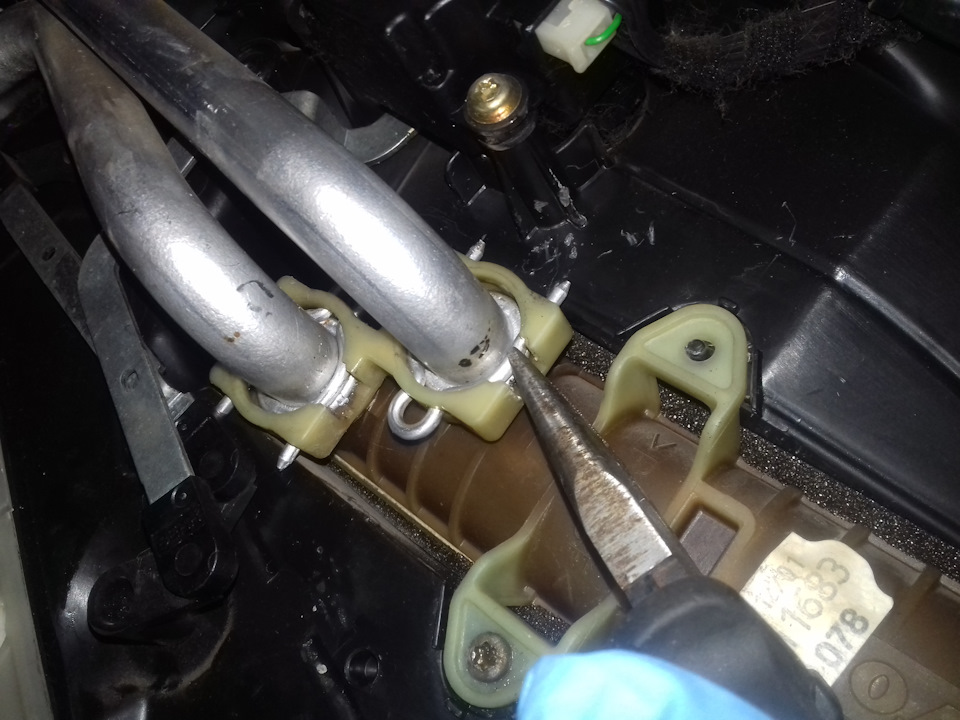 Замена колец на радиаторе печки — DRIVE2