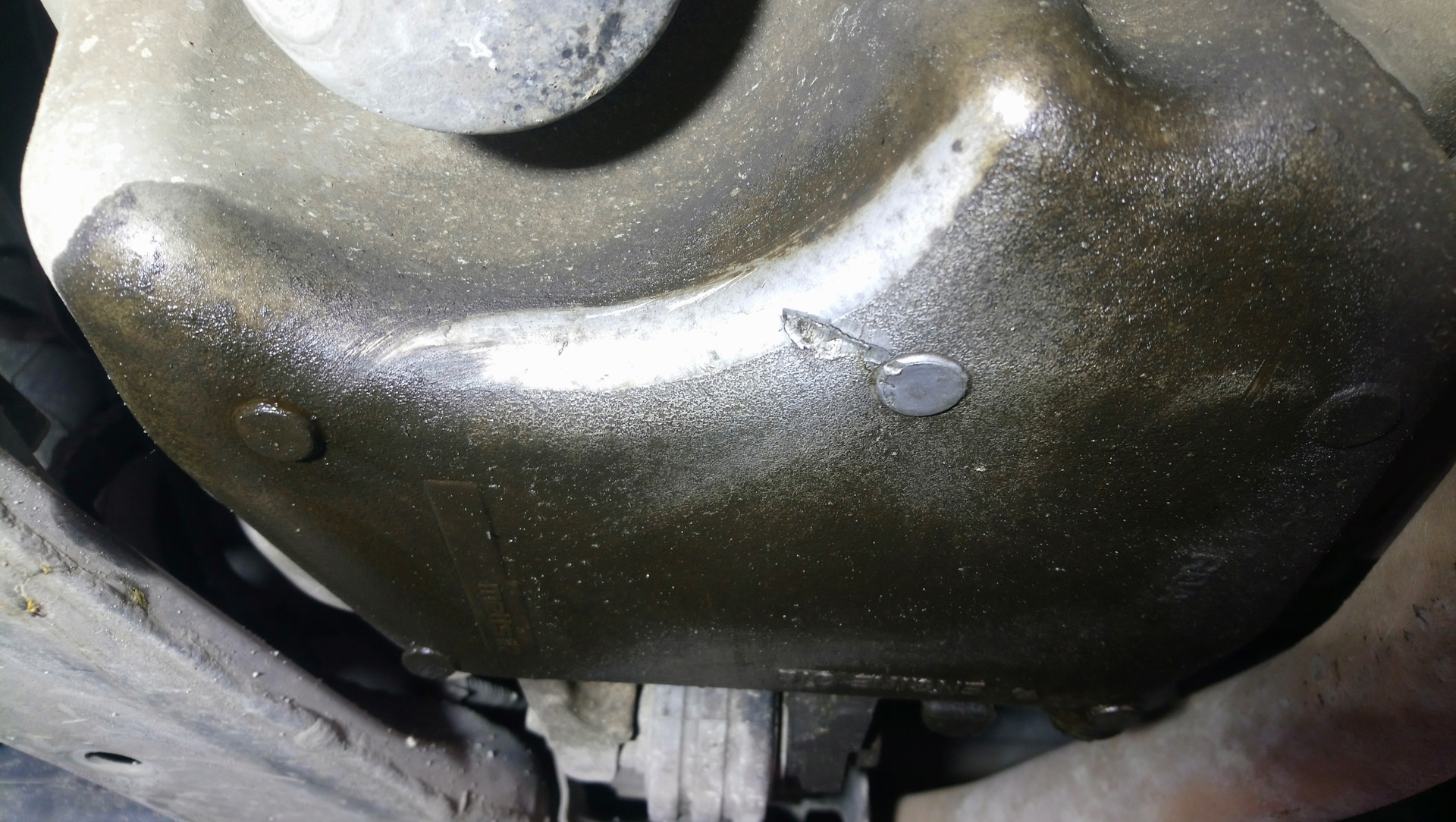 Пробил картер двигателя! — Honda Stepwgn (4G), 2 л, 2014 года | поломка ...