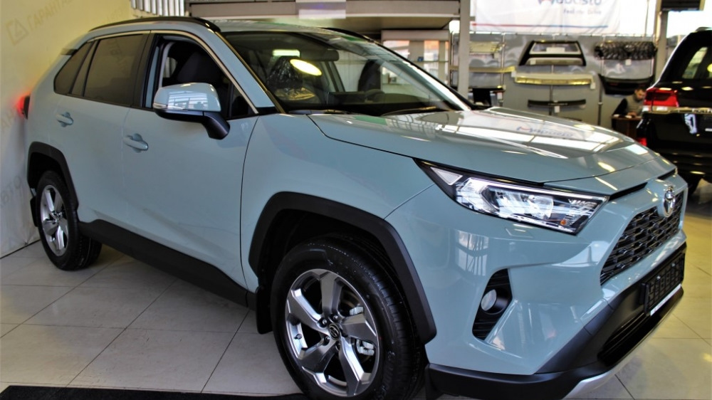 Цвета рав. Toyota rav4 Grey. Toyota rav4 2020 зеленый. Toyota rav4 2021. Тойота рав 4 серый 2021.