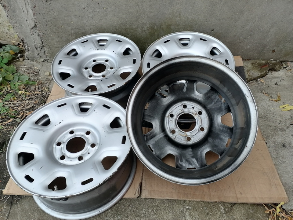Штампованные диски 7,5Jx17 ET40 6x139,7 на Chevrolet Tahoe (GMT400 ...