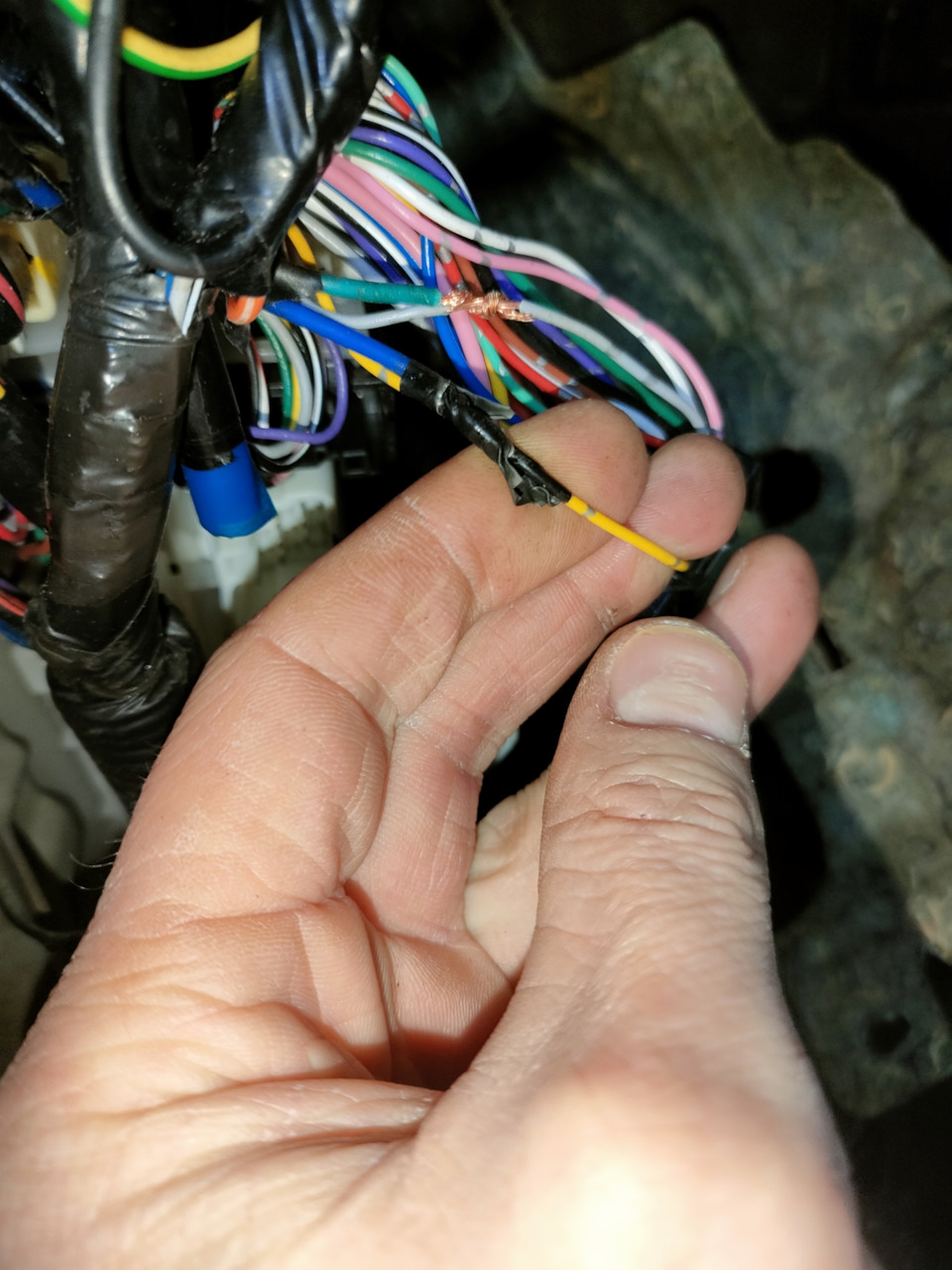 Глюк сигналки СтарЛайн — Mitsubishi Outlander (3G), 2,4 л, 2015 года ...