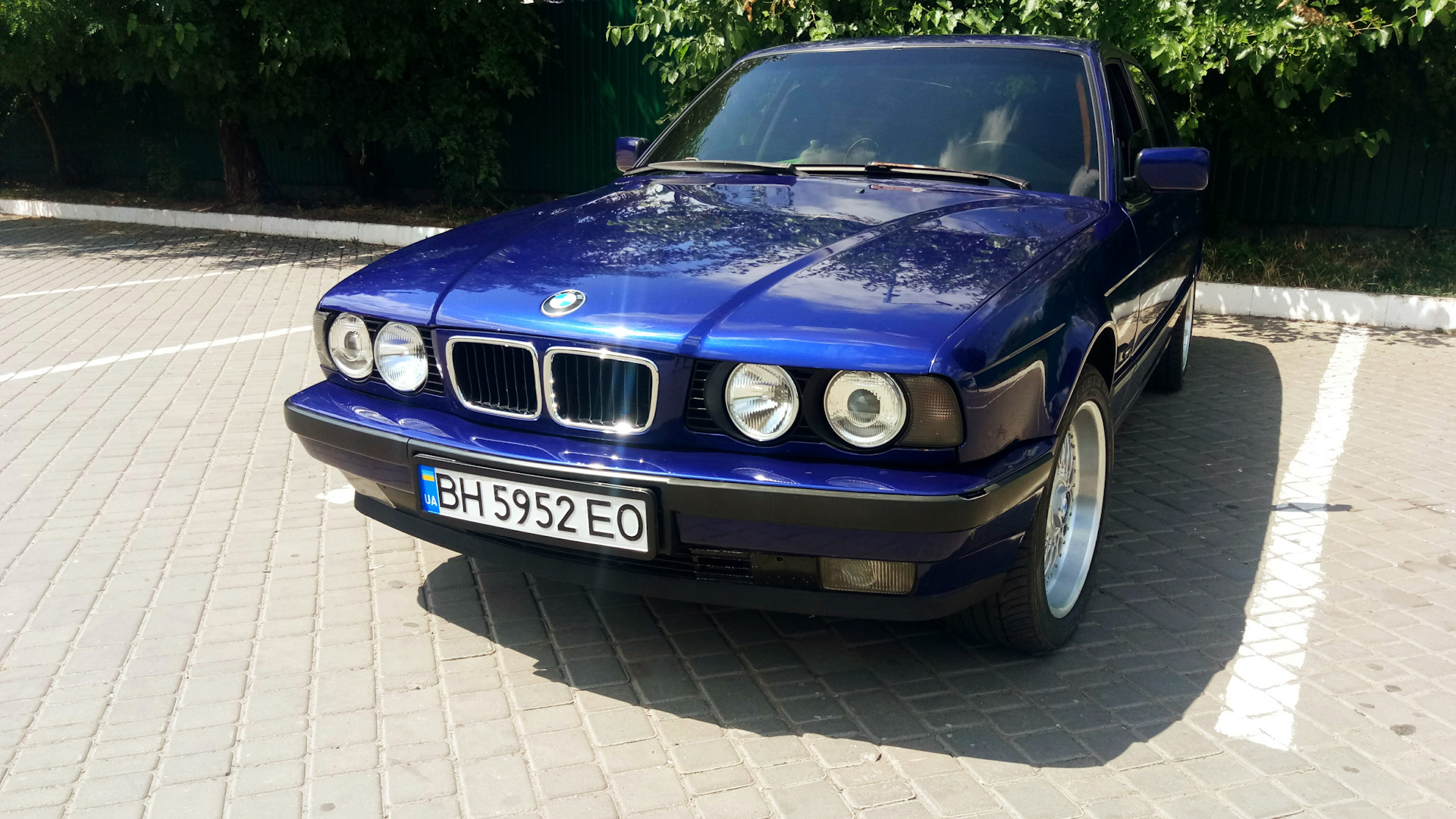 BMW 5 series (E34) 2.5 бензиновый 1989 | Nightsky blue на DRIVE2