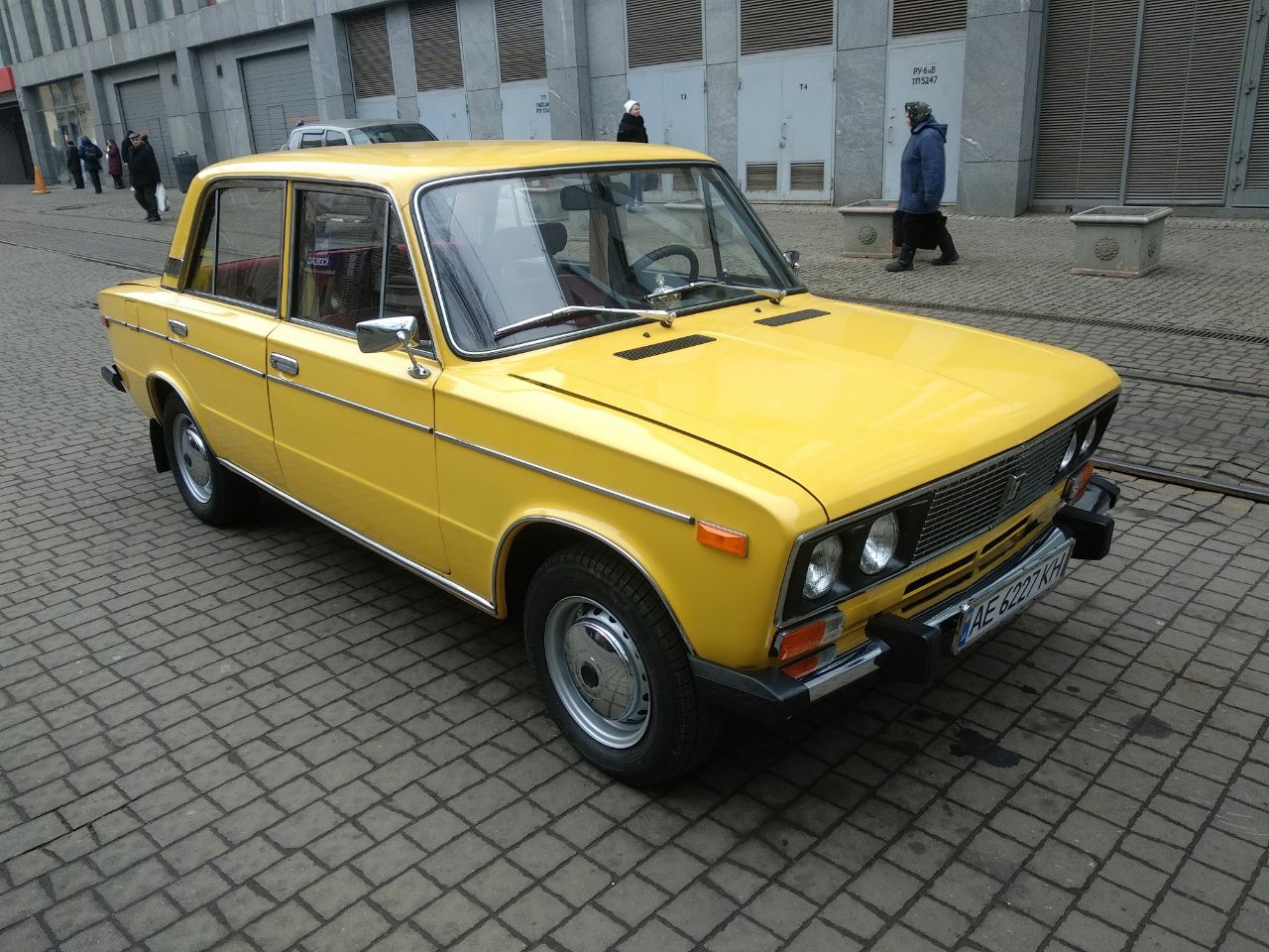 Ваз 21063. 2106 Lada 1983. Лада 21063. ВАЗ 21063 желтая. ВАЗ 2106 оригинал.