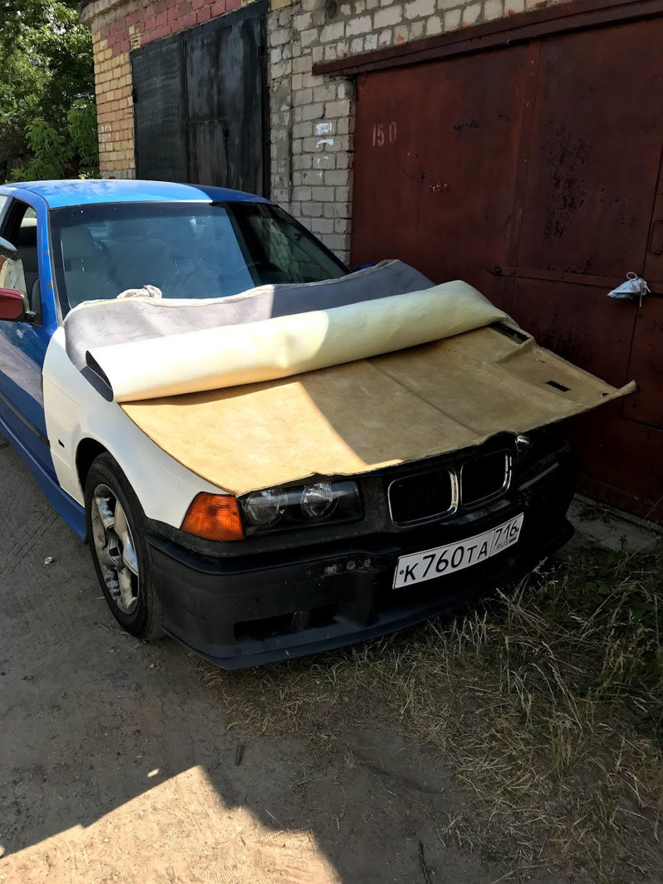 Переклейка потолка — BMW 3 series (E36), 2 л, 1996 года | своими руками |  DRIVE2