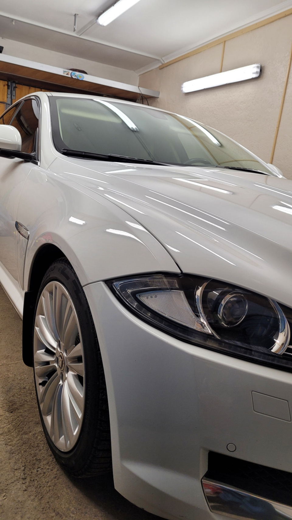 Воск свечи фильтра — Jaguar XF (1G), 2 л, 2013 года | стайлинг | DRIVE2