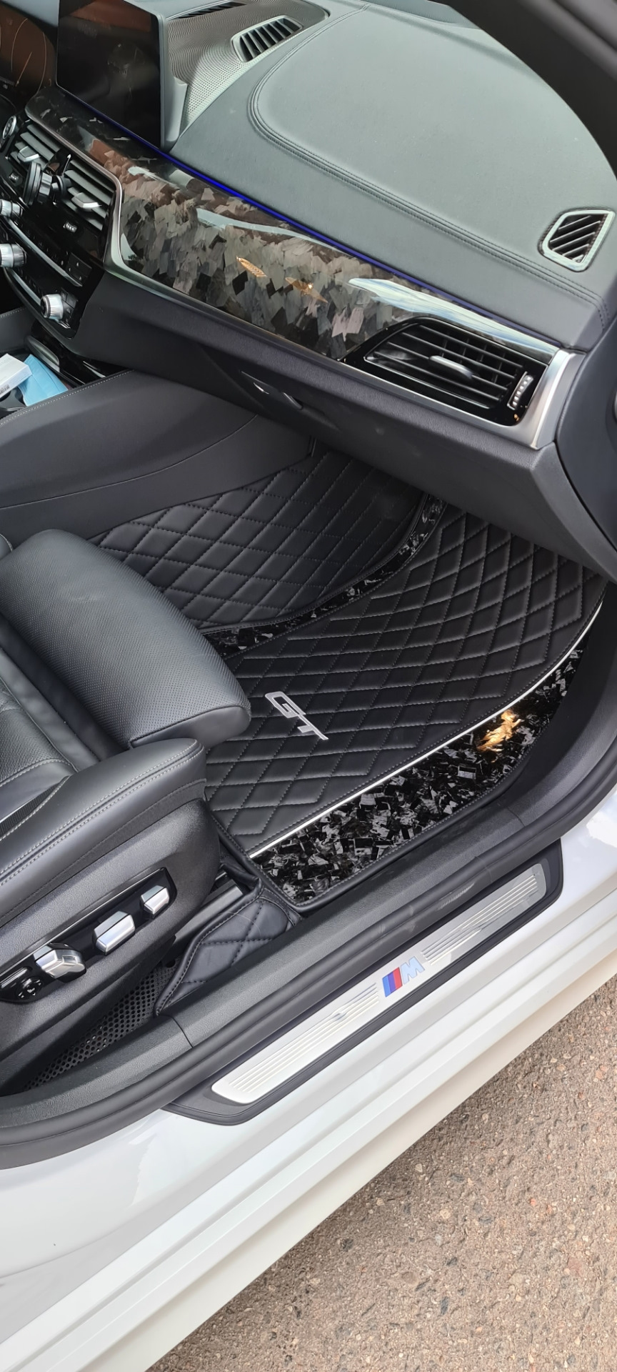 Новые ковры — BMW 6 series GT, 3 л, 2019 года | аксессуары | DRIVE2