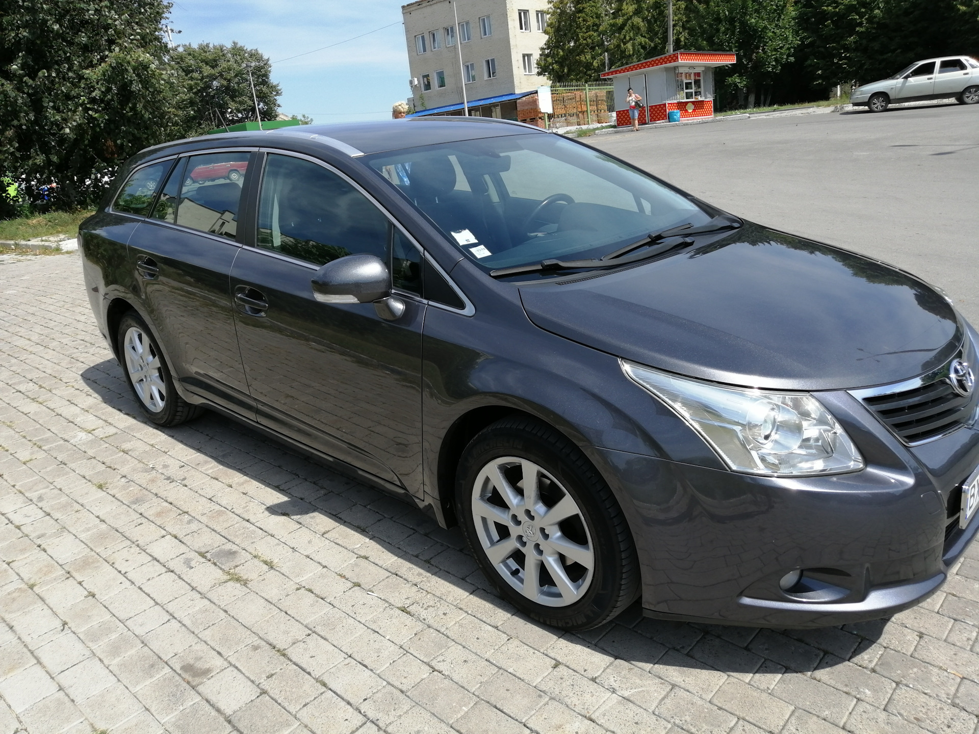 Авенсис 2009 Год Купить