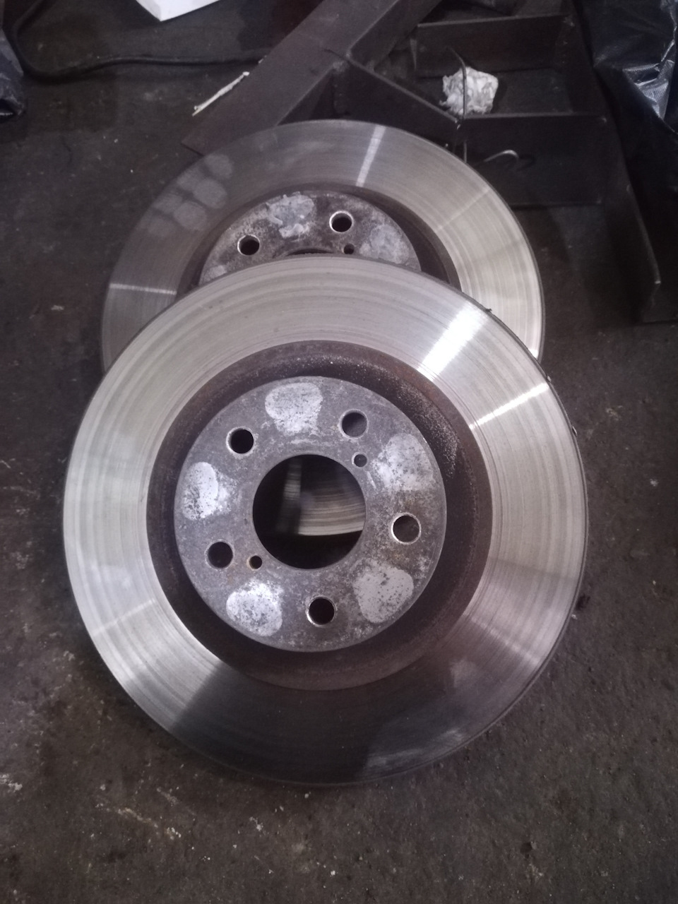 40. Биение руля — тормозные диски — Subaru Outback (BP), 2,5 л, 2005 ...